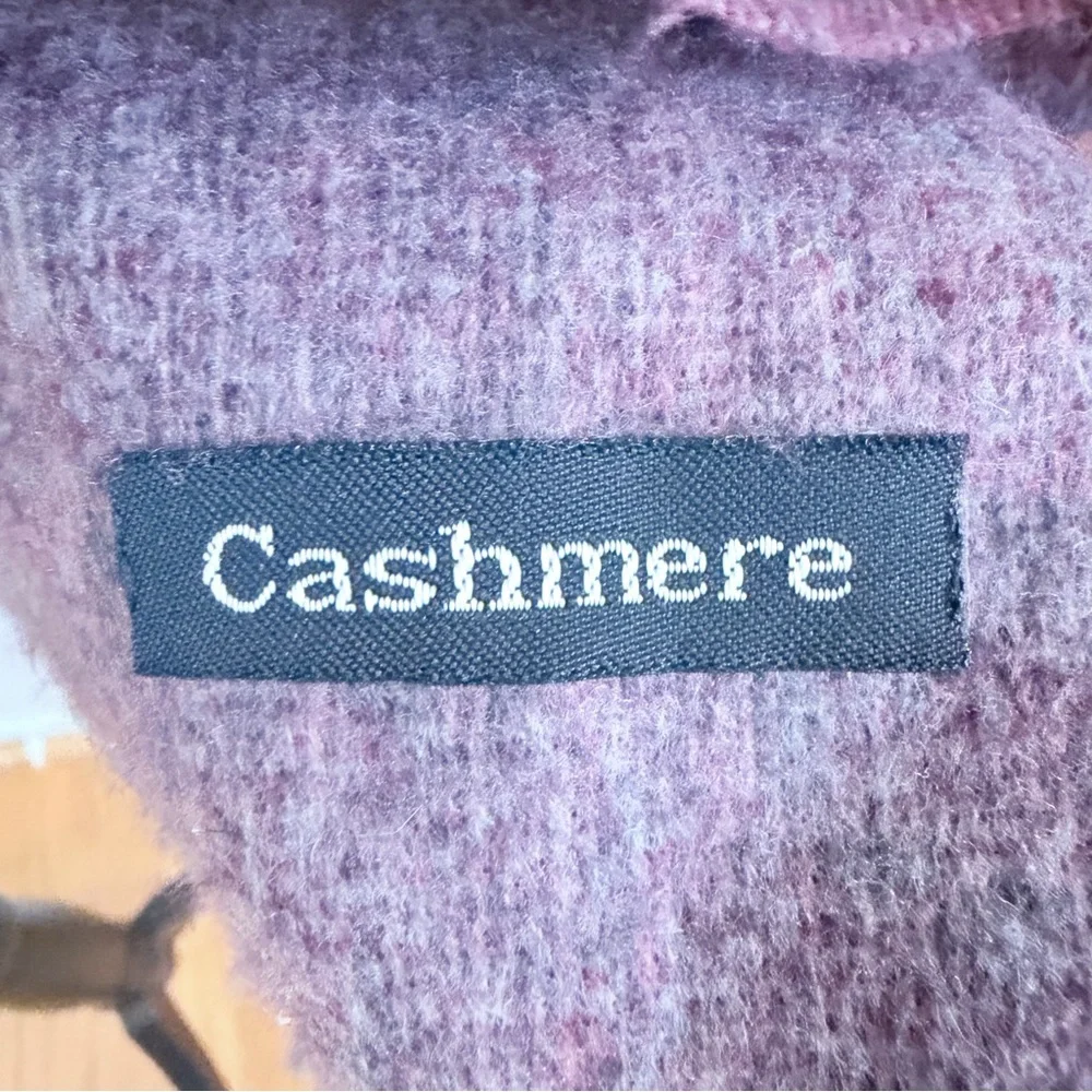Cashmere brand wide purplish fringe scarf